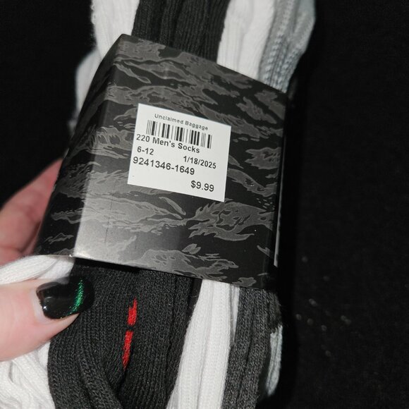 NWT ecko unltd. Men's 1/2 Cushion Crew Socks (8 pair) (Sock size 10-13) - Picture 2 of 6